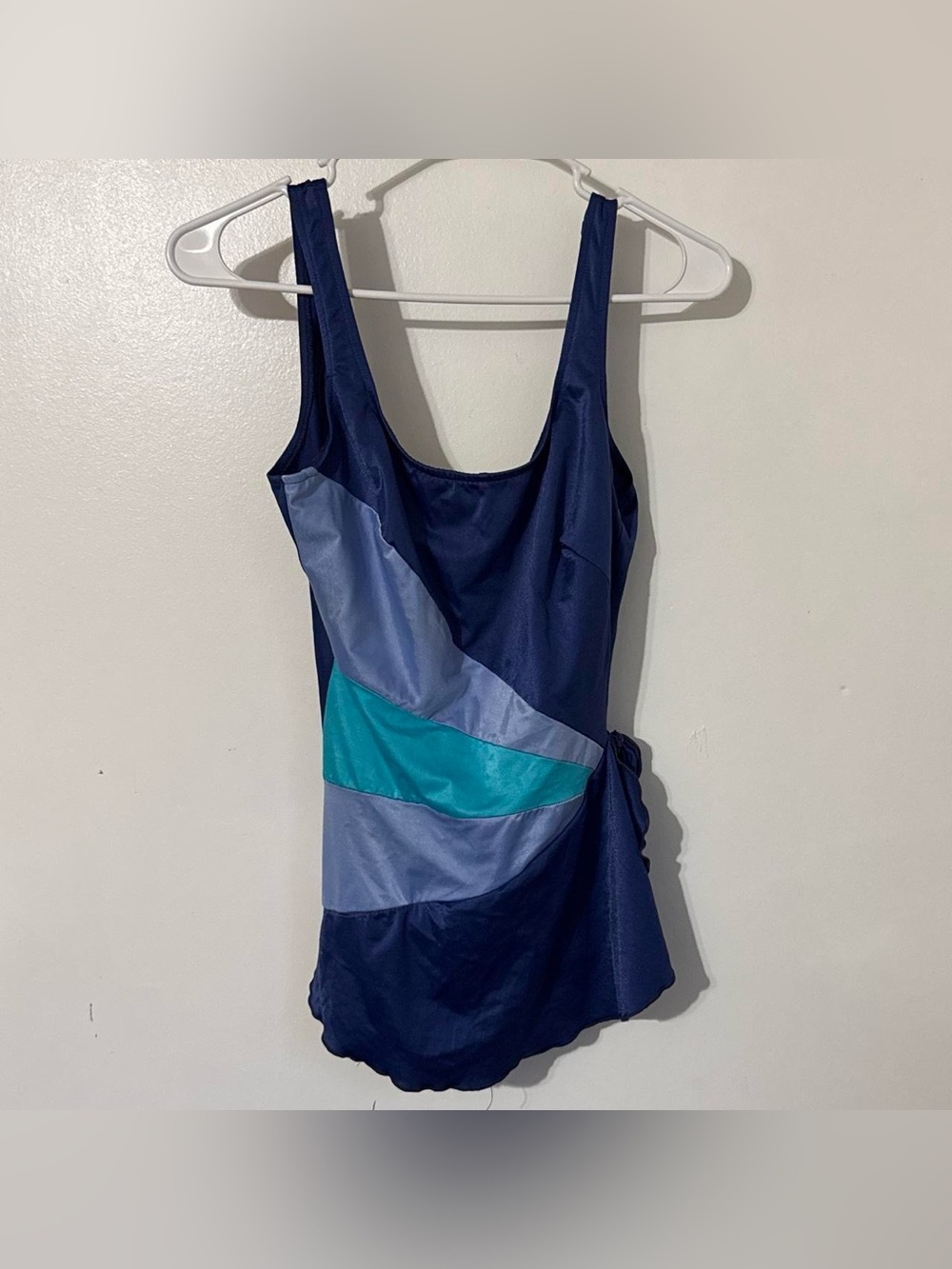 Vintage 1980s JCPenney Colorblock One Piece Swimsuit Navy Teal Blue Size L USA